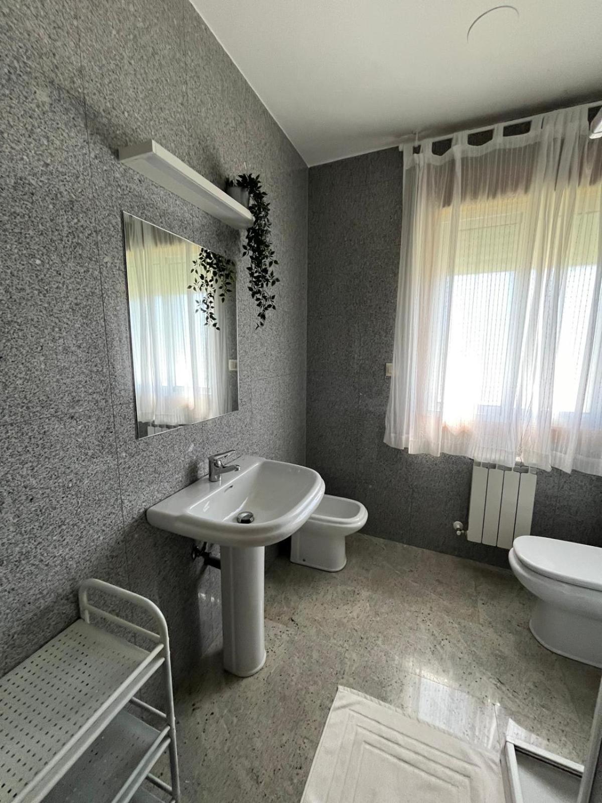 Os Cabaleiros Apartment โมส ภายนอก รูปภาพ